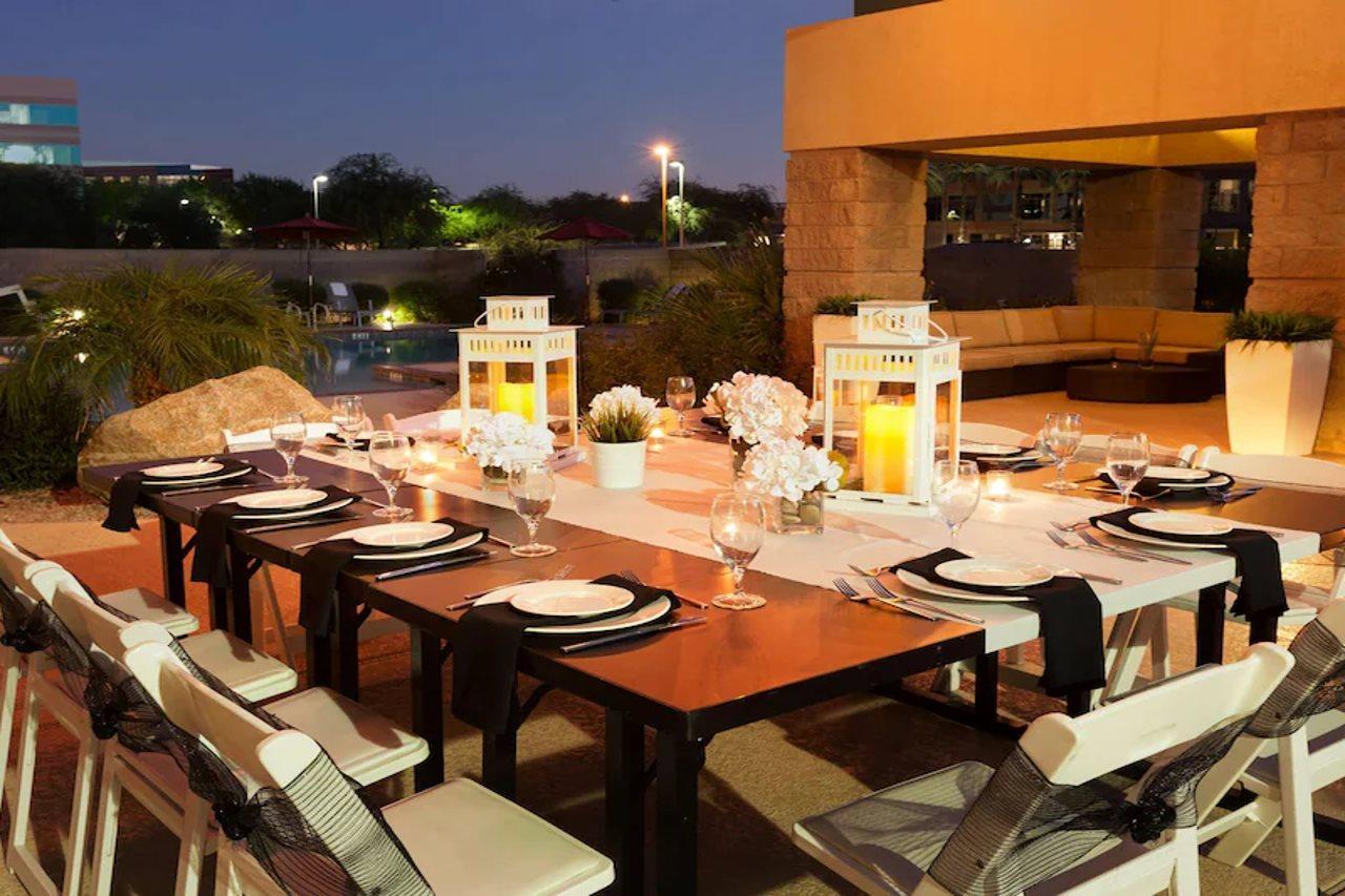 Radisson Hotel Phoenix Airport Exterior foto